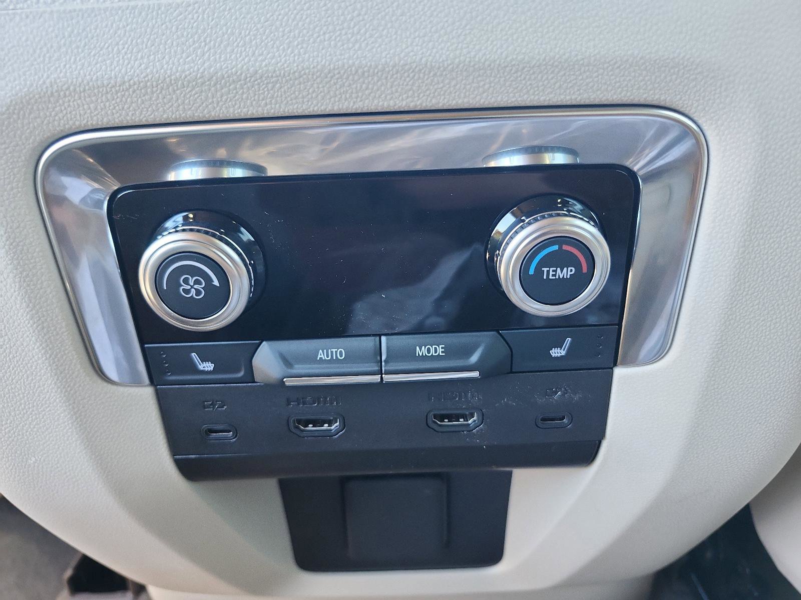 New 2026 GMC Yukon XL Denali w/ Denali Reserve Package image 18