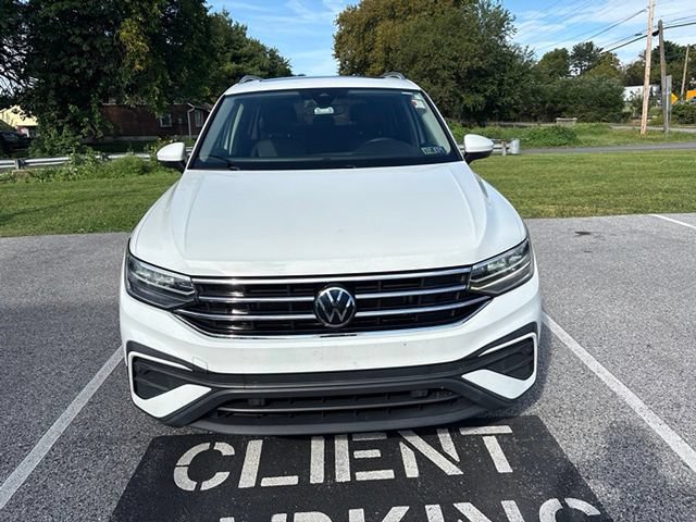 Used 2022 Volkswagen Tiguan SE AWD/4WD image 3