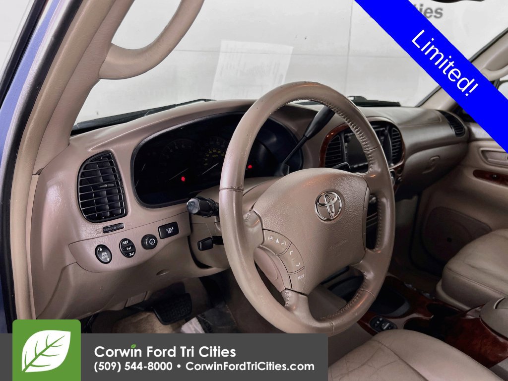 Used 2006 Toyota Sequoia Limited AWD/4WD image 2