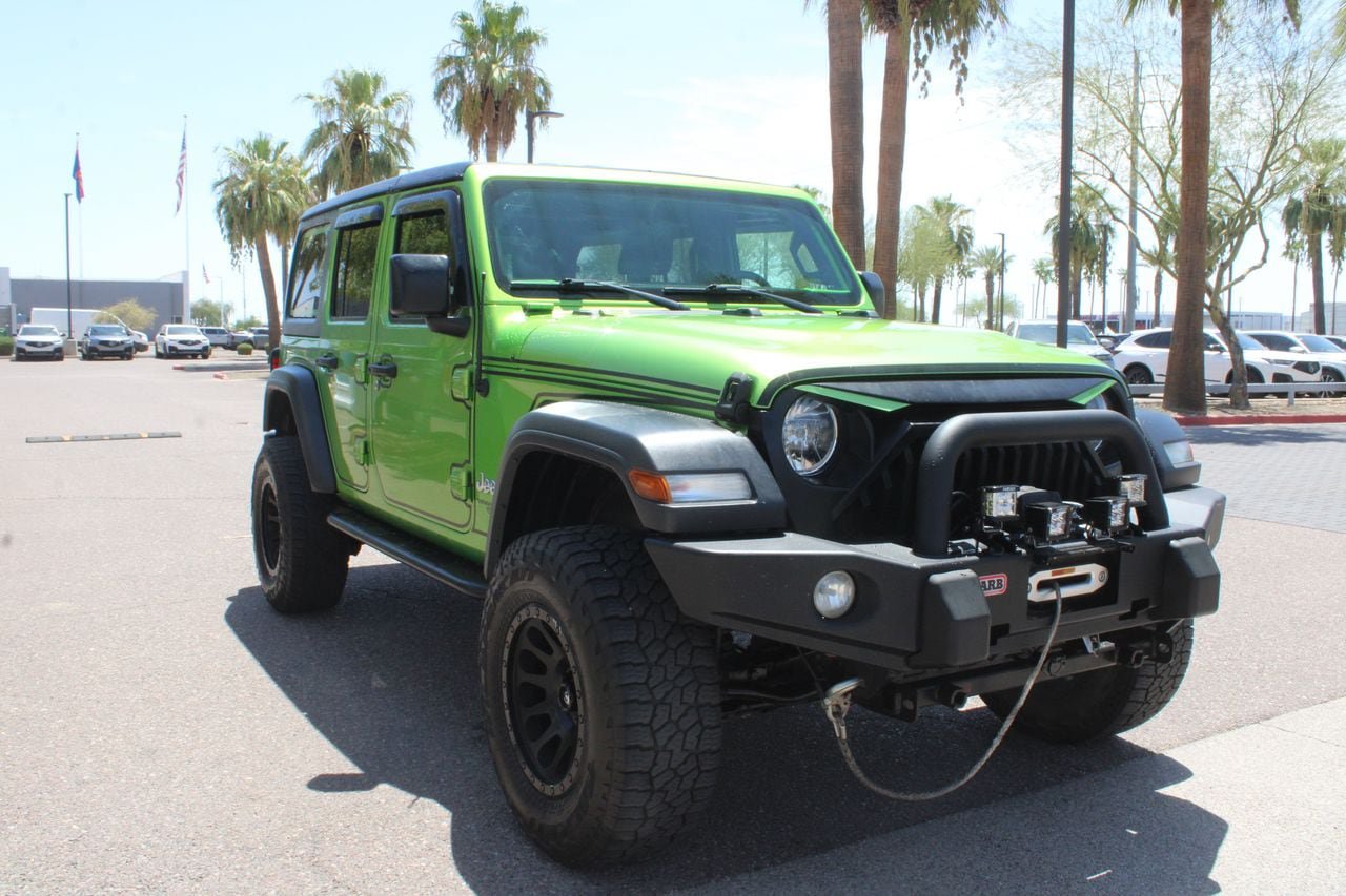 Used 2018 Jeep Wrangler Unlimited Sport S AWD/4WD image 12