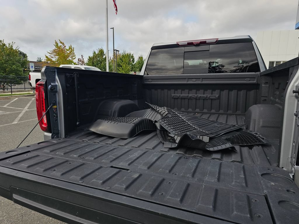 Used 2023 GMC Sierra 1500 Denali w/ Technology Package AWD/4WD image 20