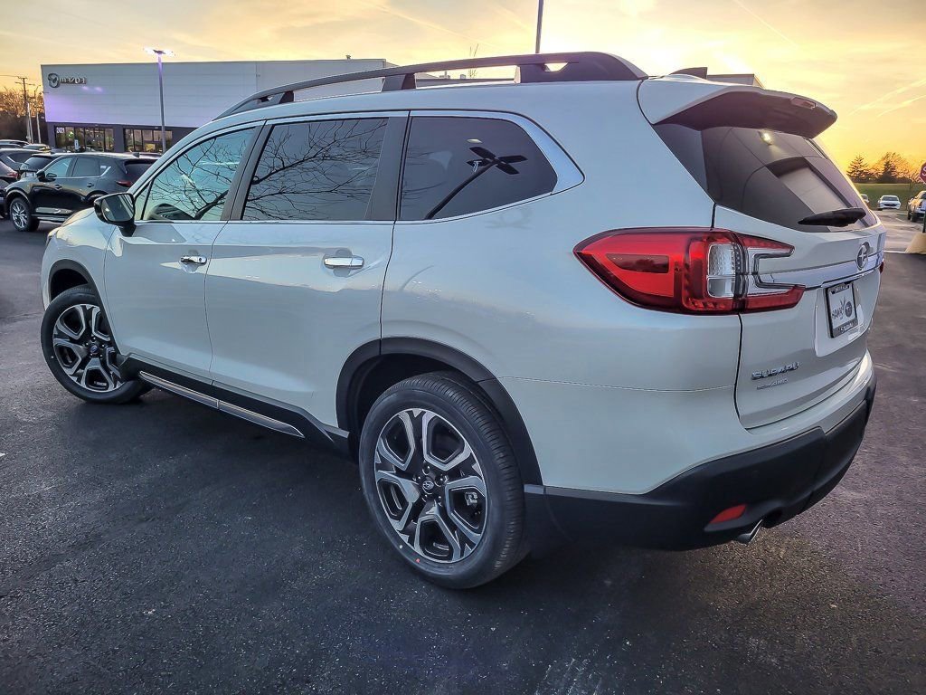 Certified 2026 Subaru Ascent Touring AWD/4WD image 6