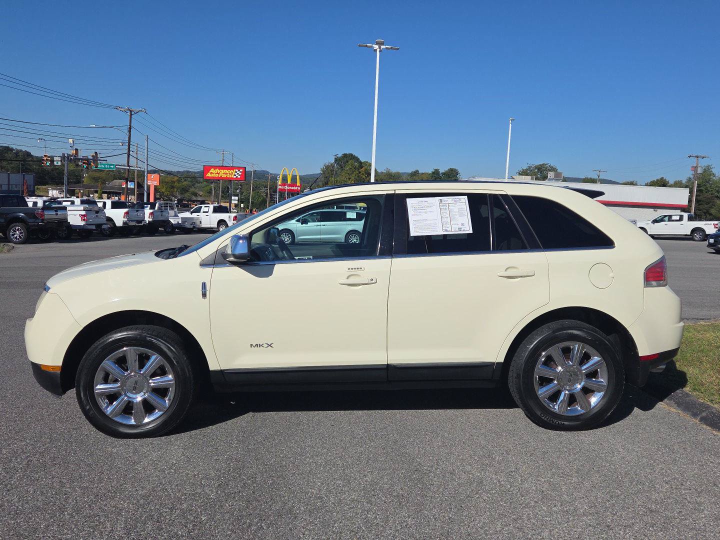 Used 2008 Lincoln MKX AWD image 6