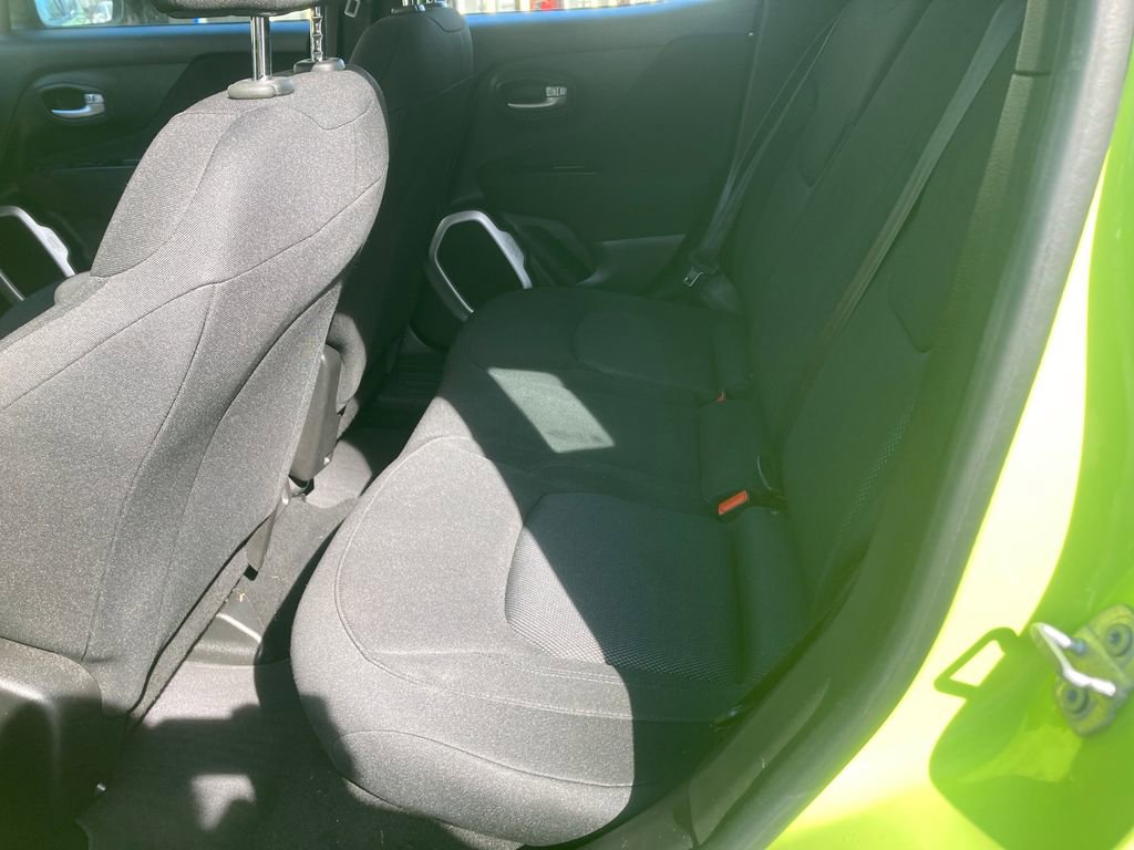 Used 2018 Jeep Renegade Sport w/ Power & Air Group image 29