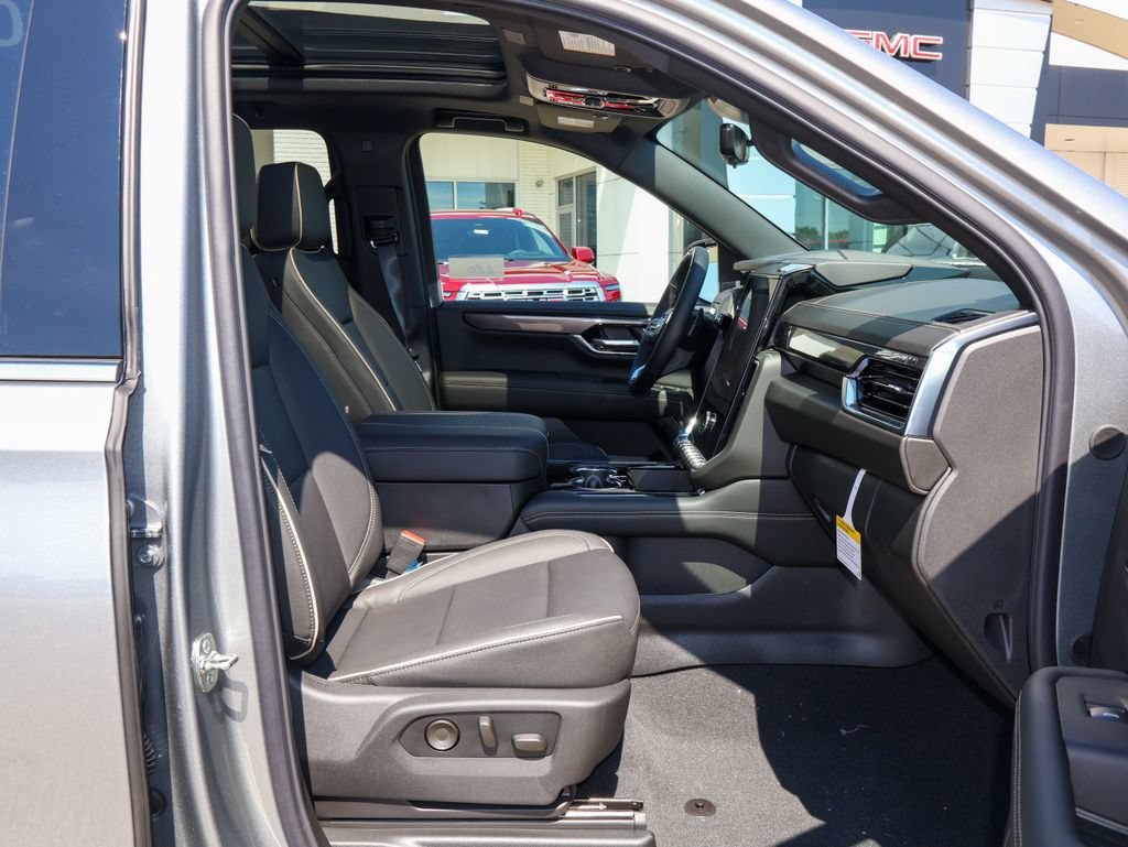 New 2026 GMC Yukon XL Elevation w/ Elevation Premium Package AWD/4WD image 40