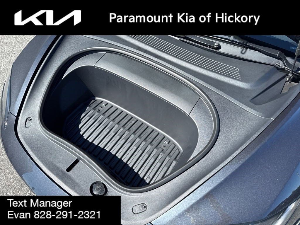 Used 2024 Tesla Model 3 Standard Range image 30