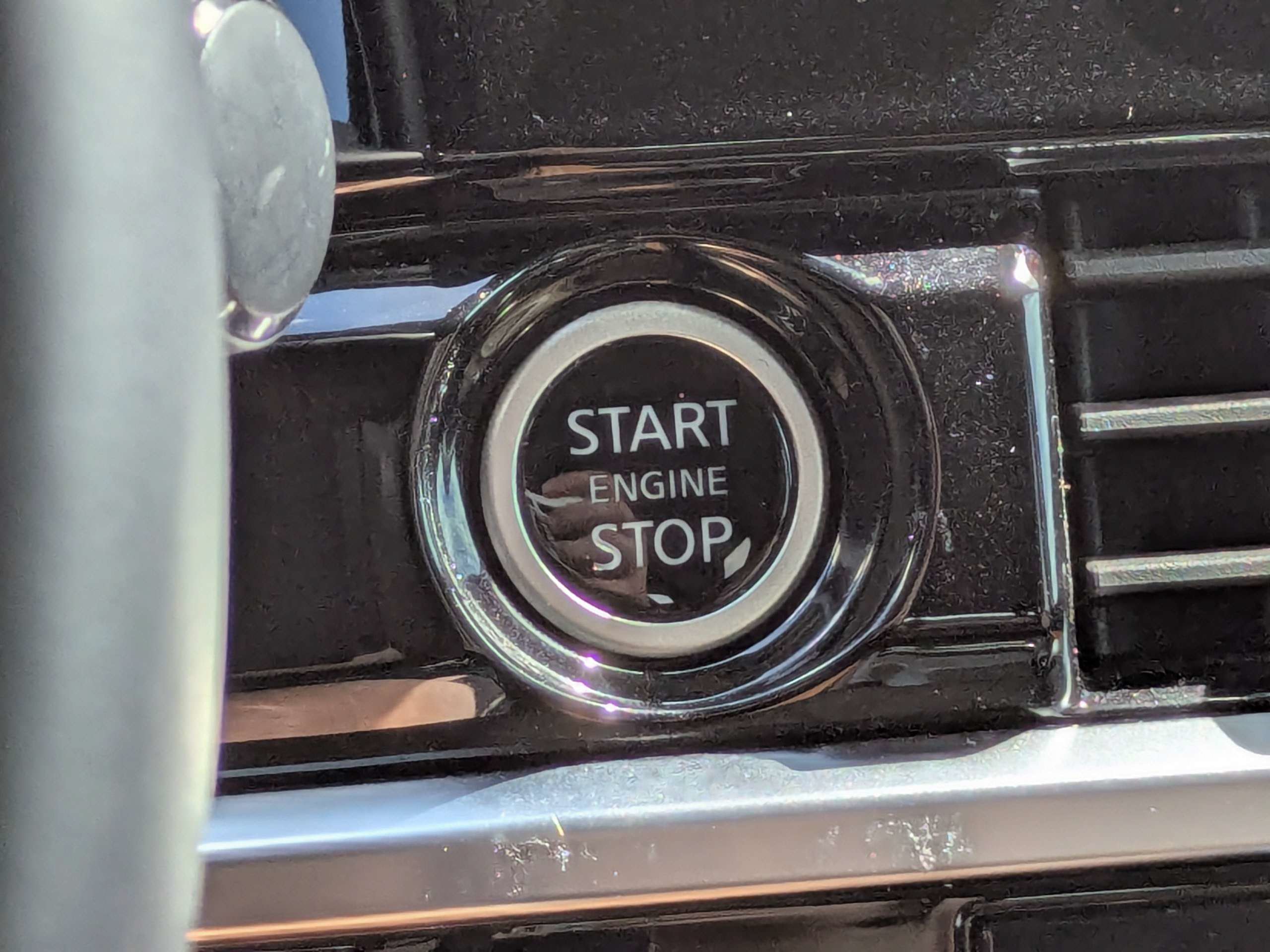 Used 2023 Nissan Pathfinder Platinum AWD/4WD image 34
