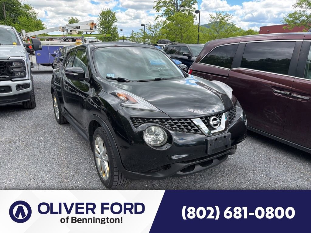 Used 2015 Nissan Juke SV AWD/4WD image 1