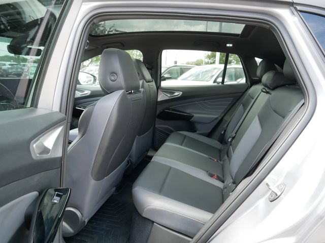 Certified 2023 Volkswagen ID.4 Pro S AWD/4WD image 17