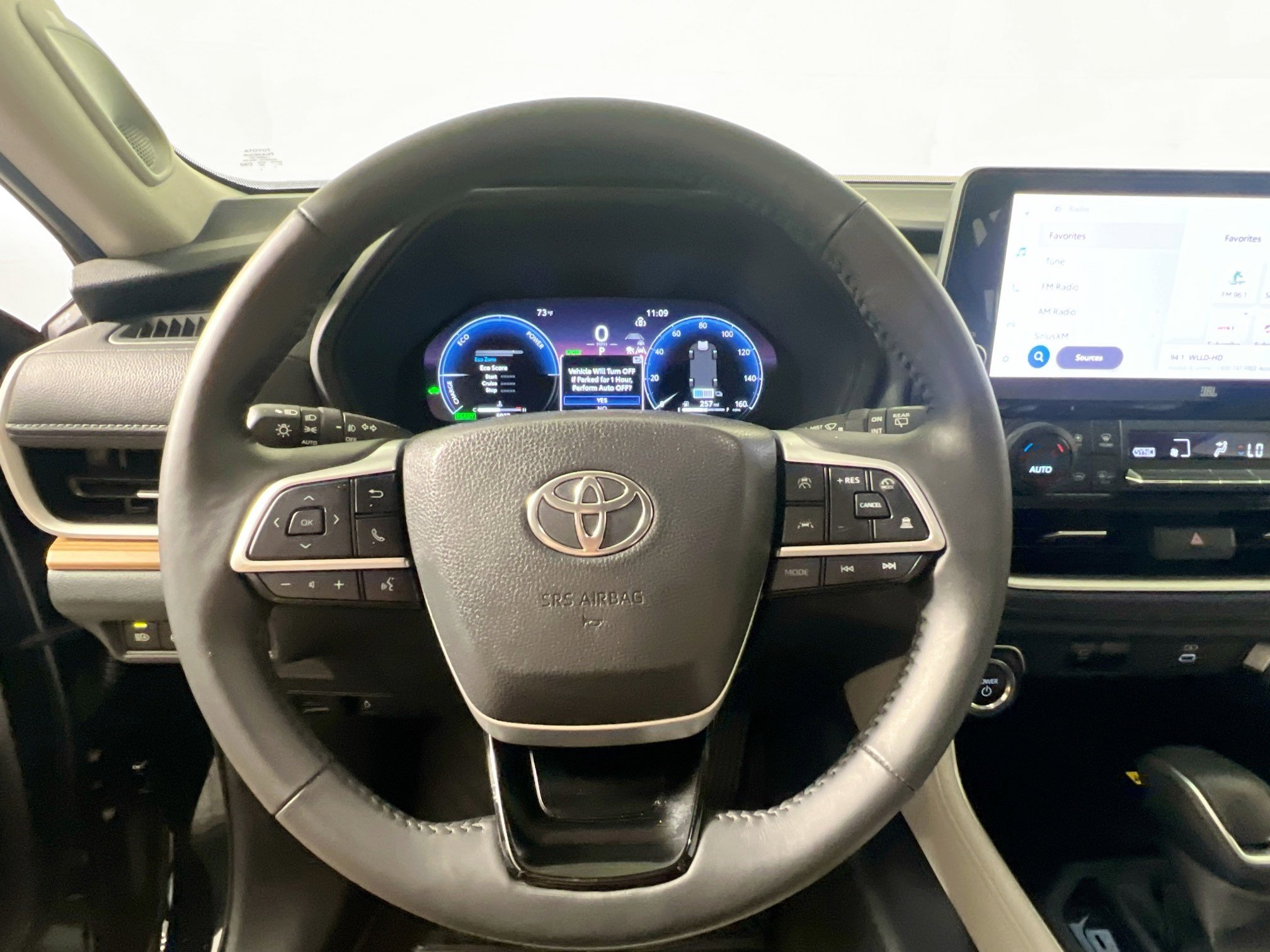 Used 2025 Toyota Grand Highlander AWD Hybrid image 17