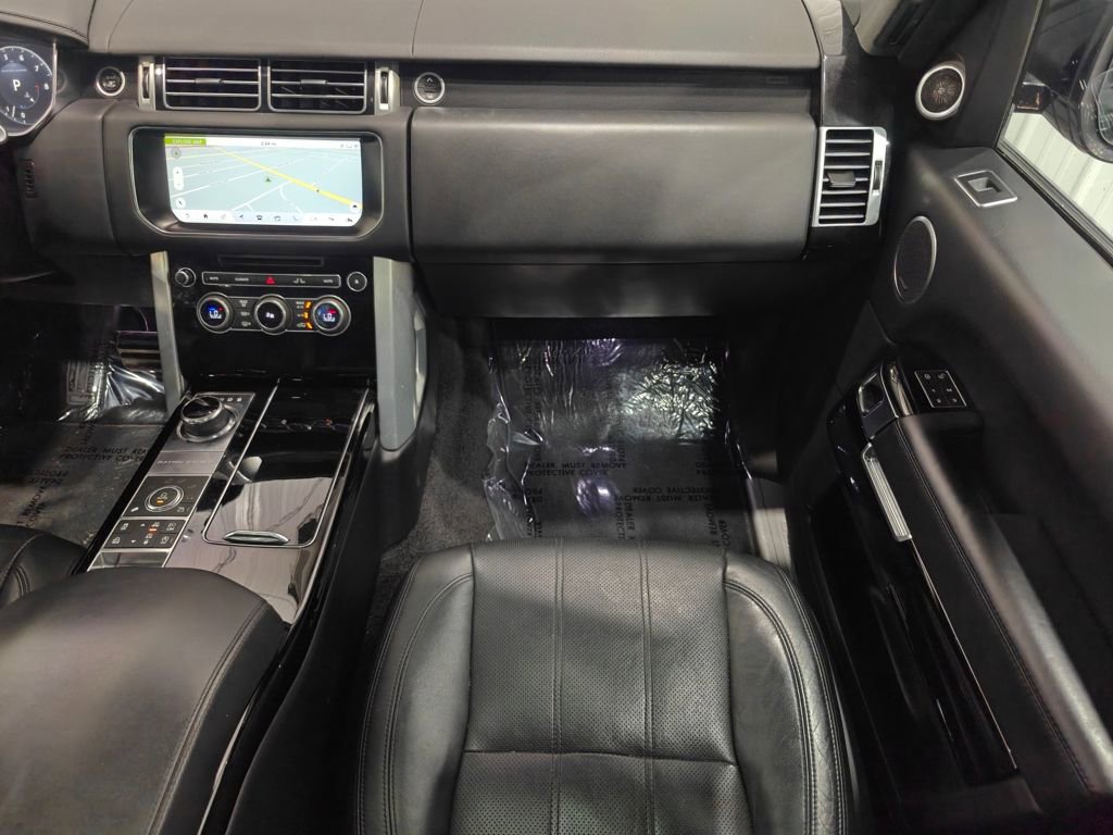Used 2017 Land Rover Range Rover Supercharged image 29