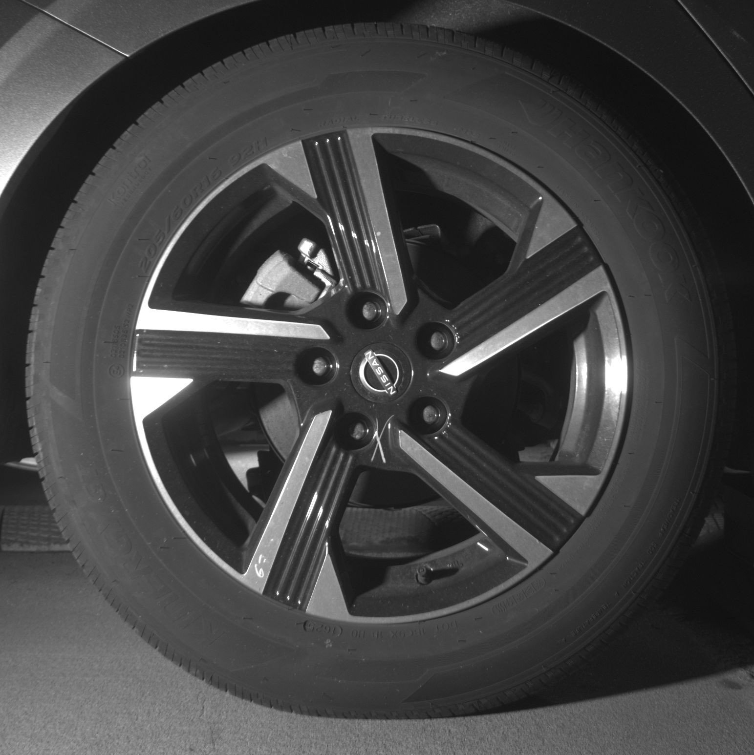 Used 2025 Nissan Sentra SV FWD image 15