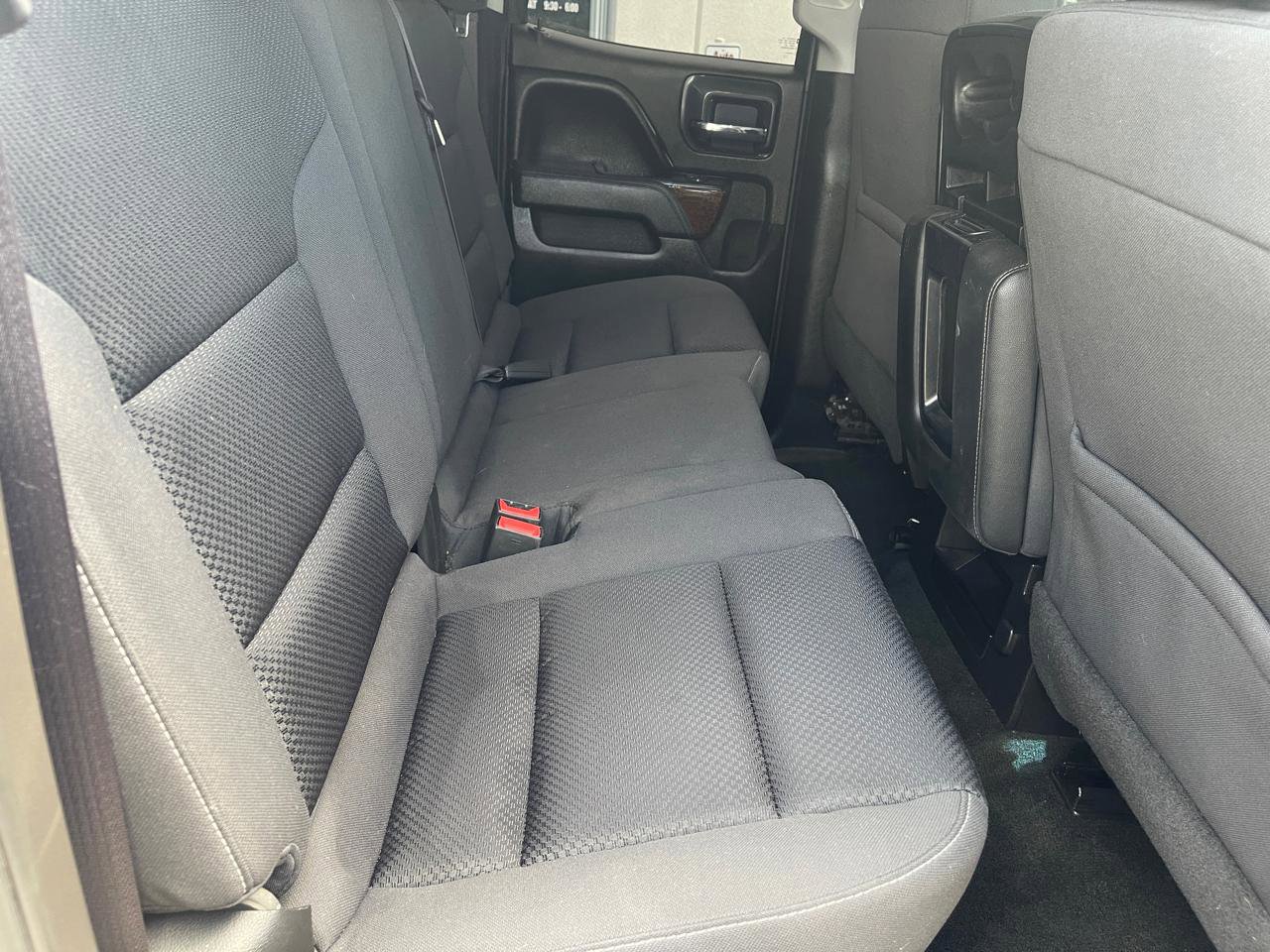 Used 2016 GMC Sierra 1500 SLE w/ SLE Value Package AWD/4WD image 18
