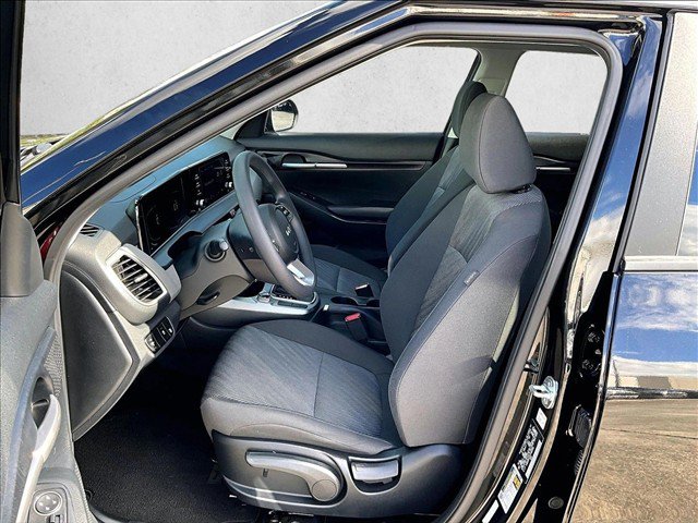 Used 2026 Kia Seltos LX FWD image 28