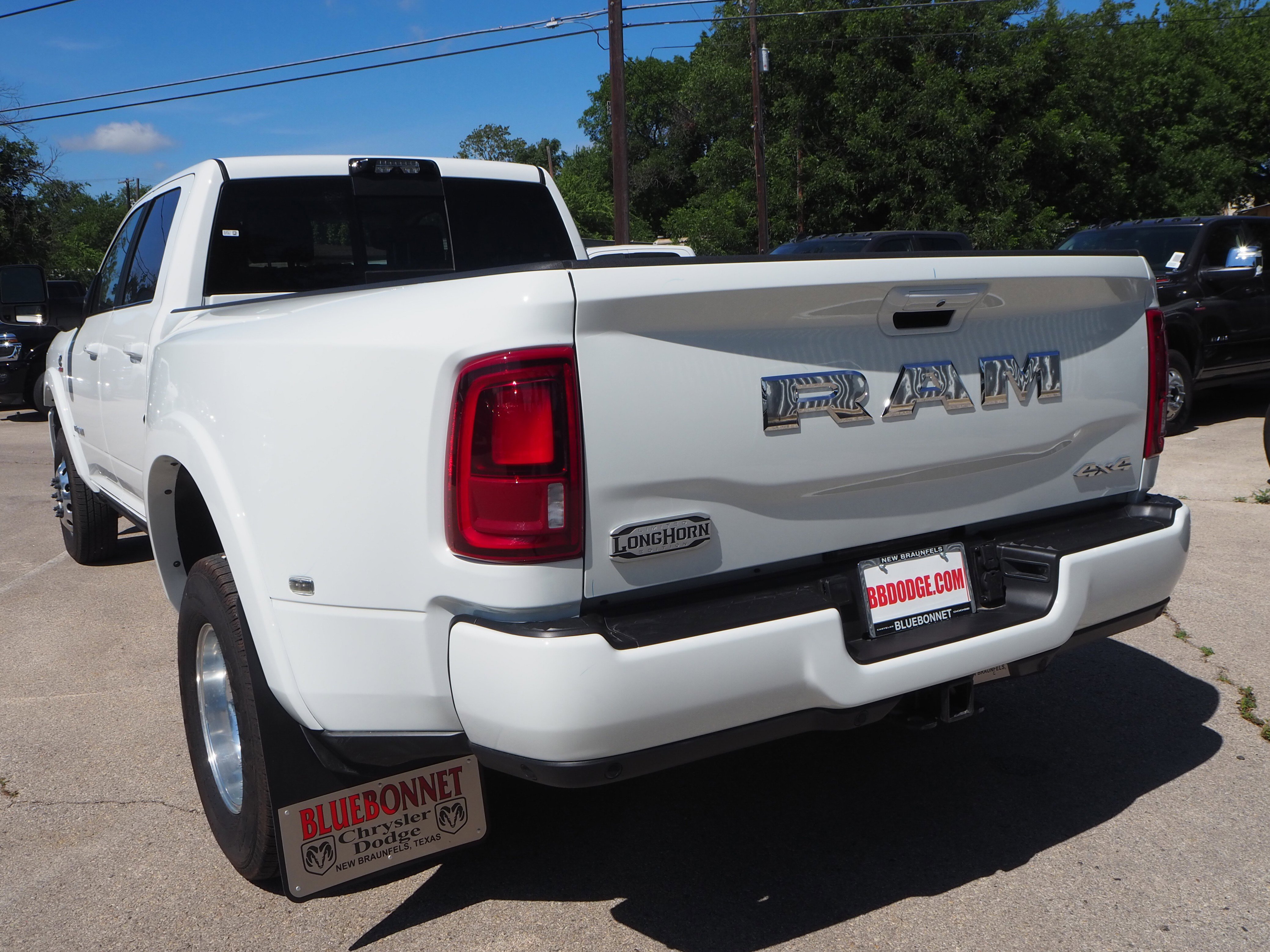 New 2025 RAM 3500 Longhorn image 9