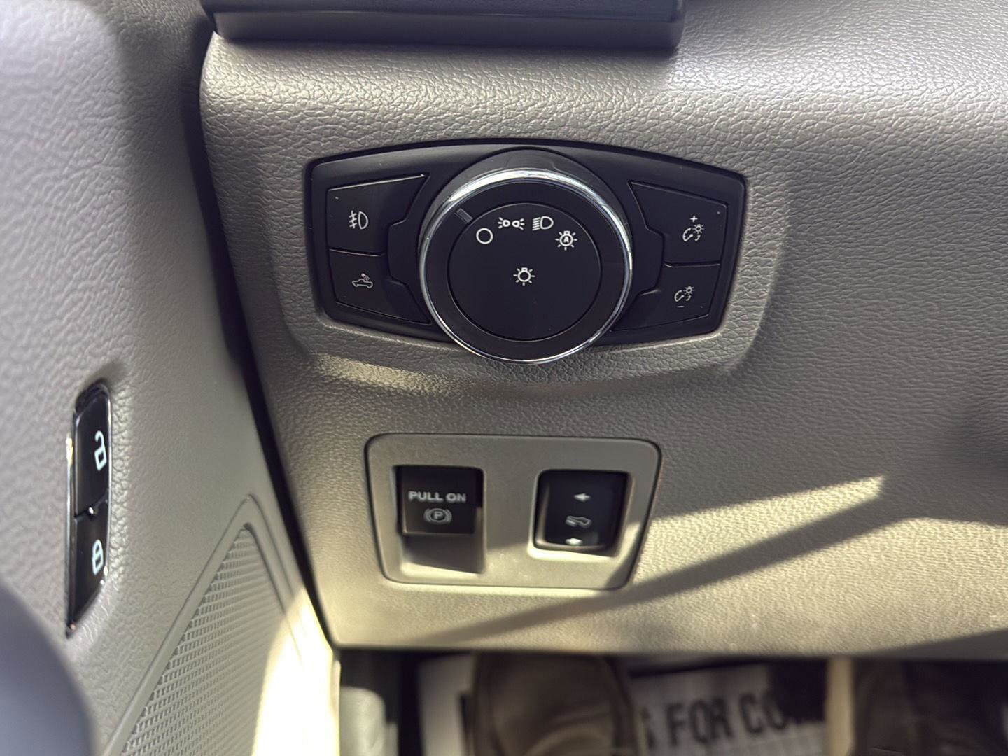 Used 2018 Ford F150 XLT w/ Equipment Group 302A Luxury image 29