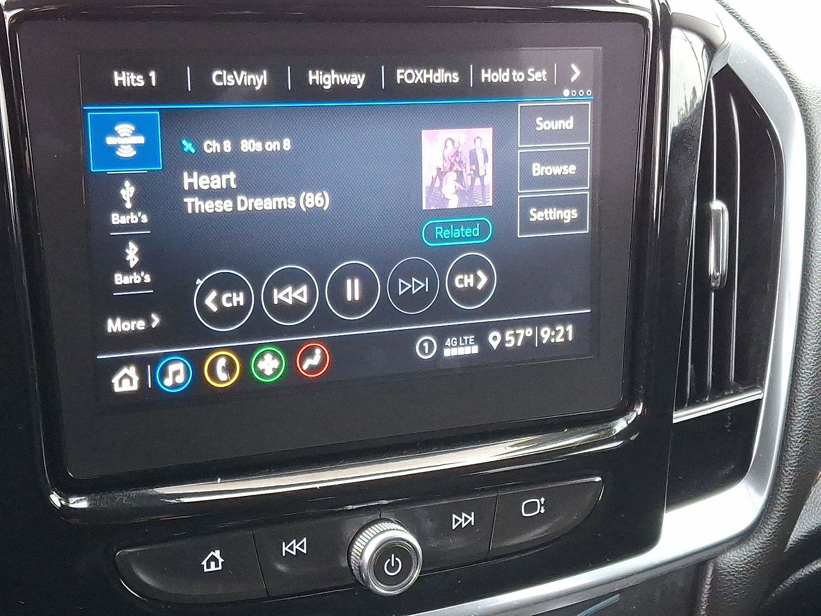 Used 2020 Chevrolet Traverse LT image 18