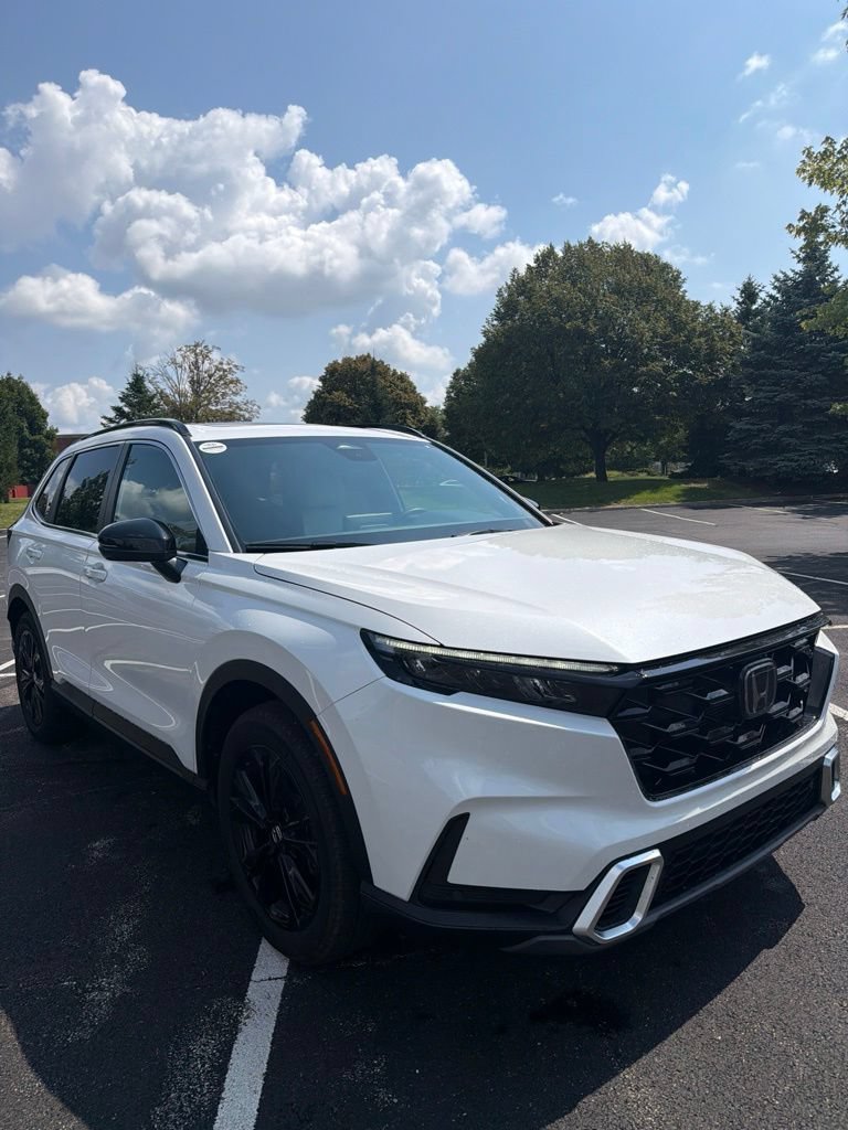 Certified 2025 Honda CR-V Sport Touring image 4