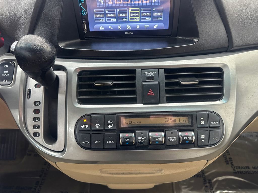 Used 2010 Honda Odyssey EX-L image 25