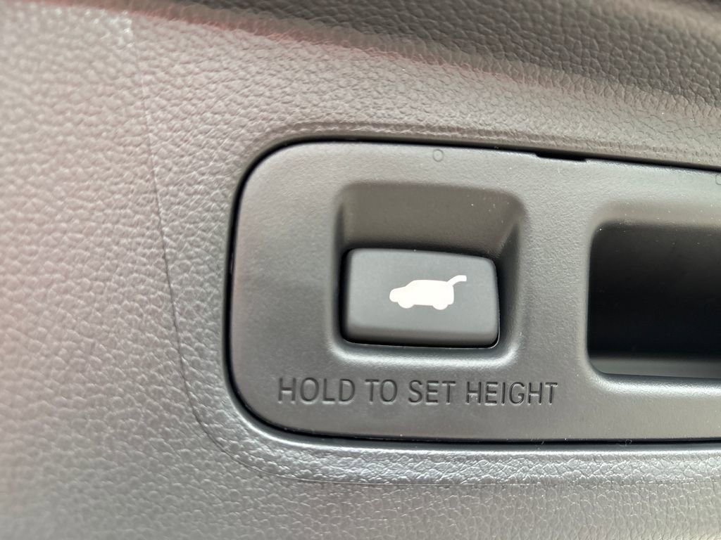 Used 2026 Honda CR-V EX-L image 13