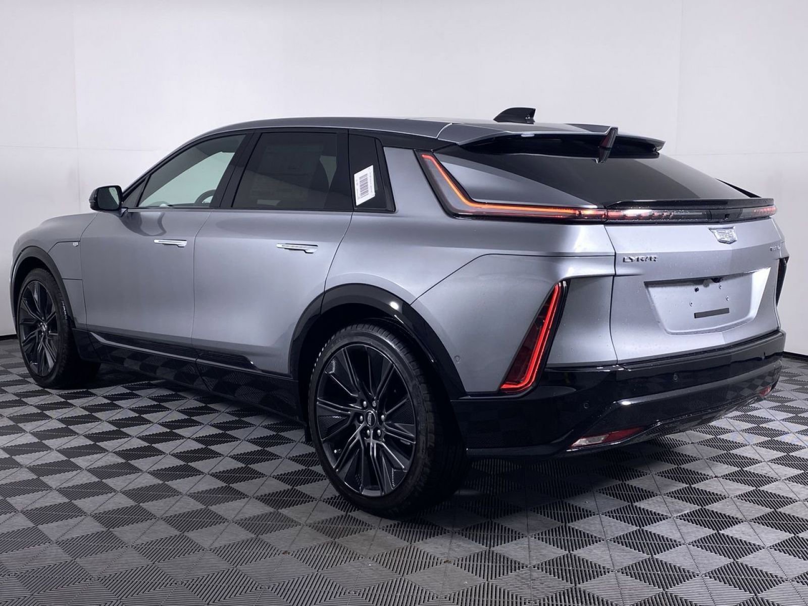 New 2025 Cadillac Lyriq Sport w/ Nappa Leather Package AWD/4WD image 20