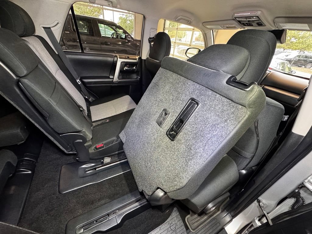 Certified 2023 Toyota 4Runner SR5 AWD/4WD image 60