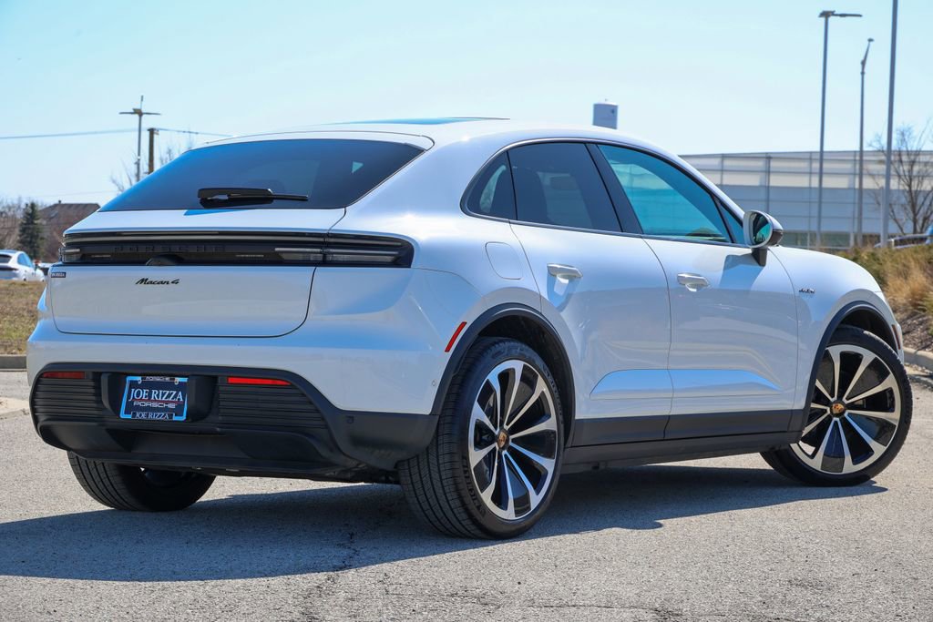 Certified 2025 Porsche Macan 4 Electric image 17