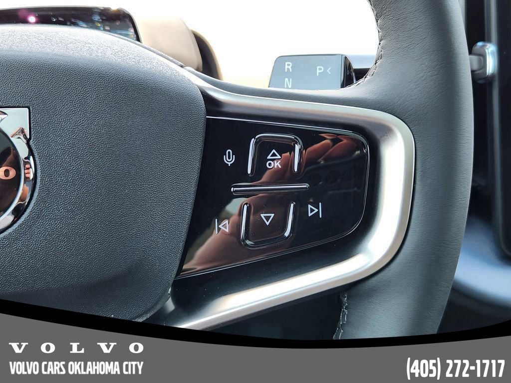 New 2025 Volvo EX30 Plus w/ Protection Package Premier image 27