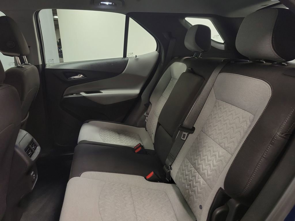 Used 2022 Chevrolet Equinox LS image 19