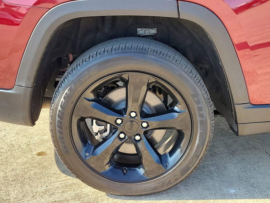 Used 2023 Jeep Grand Cherokee L Altitude image 7