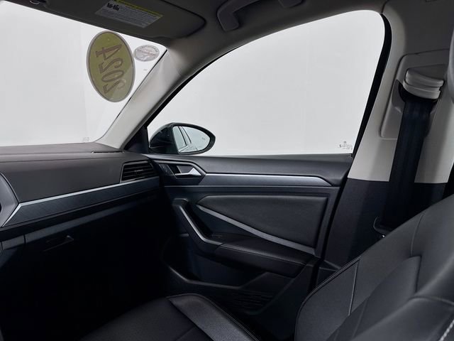 Used 2024 Volkswagen Jetta SE image 23