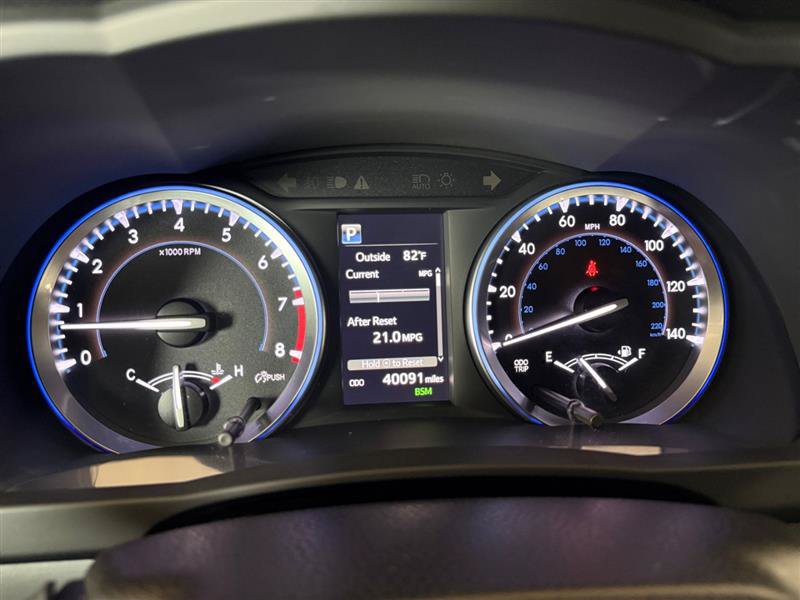 Used 2017 Toyota Highlander XLE AWD/4WD image 37