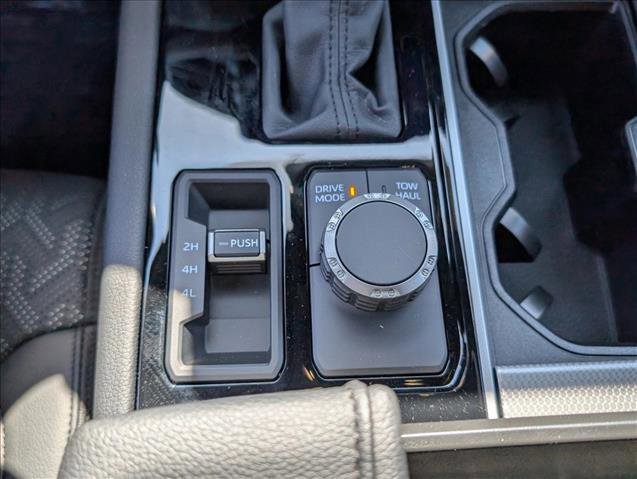 Used 2025 Toyota Sequoia Limited image 25