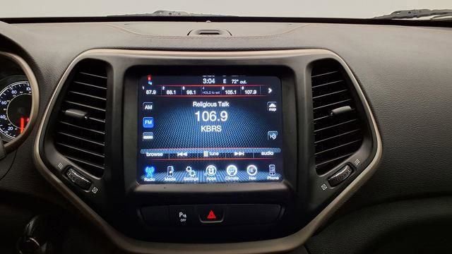 Used 2018 Jeep Cherokee Latitude image 25