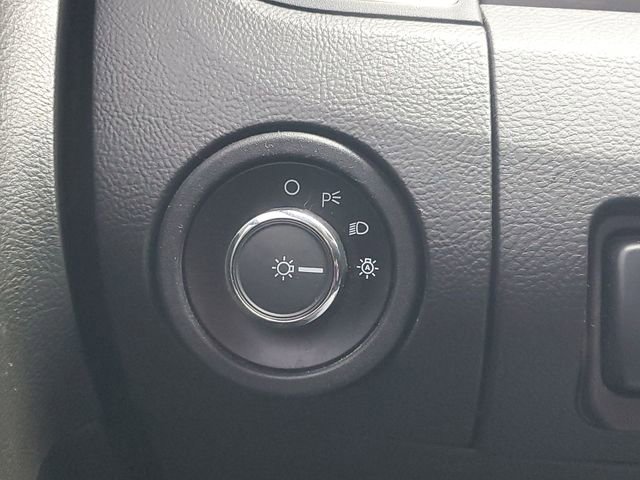 Used 2018 Ford Taurus SEL w/ Equipment Group 201A image 34