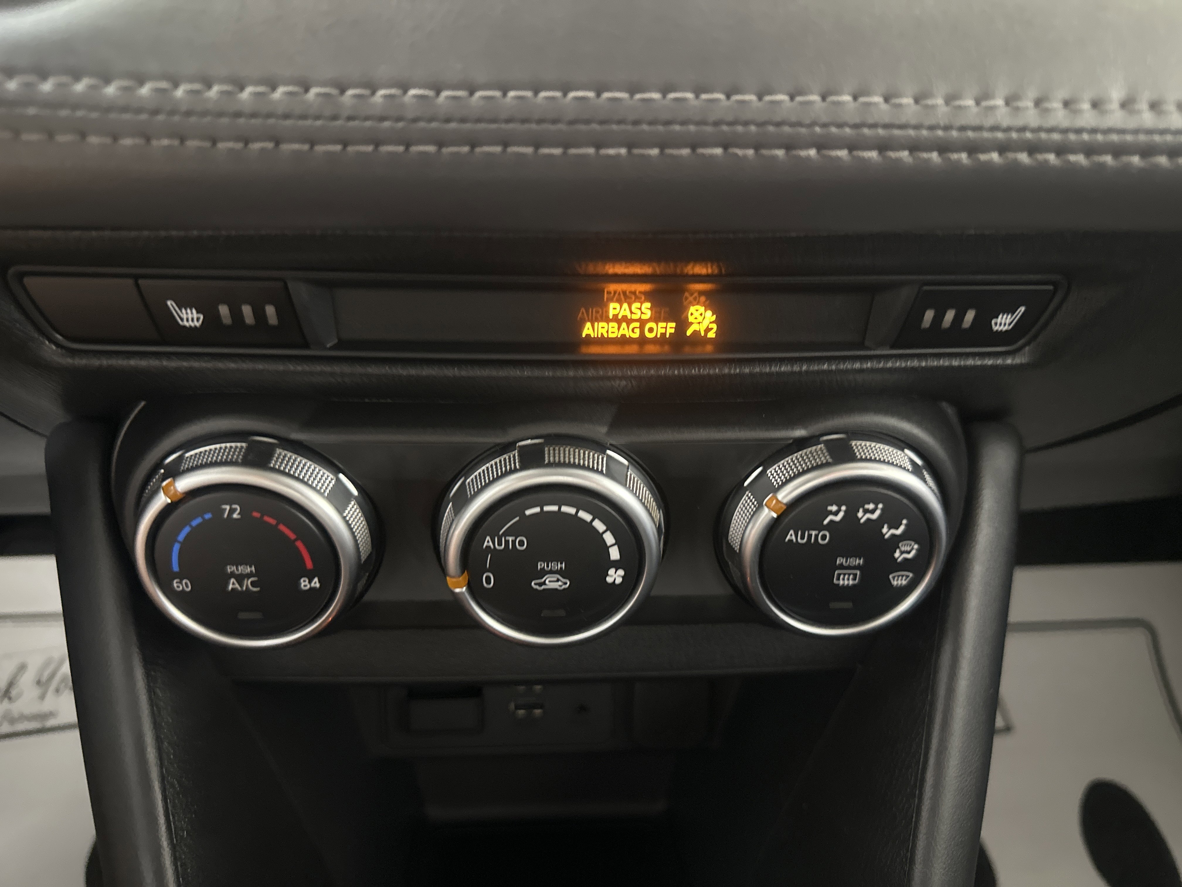 Used 2019 MAZDA CX-3 Touring w/ Touring I-ACTIVSENSE Package image 18