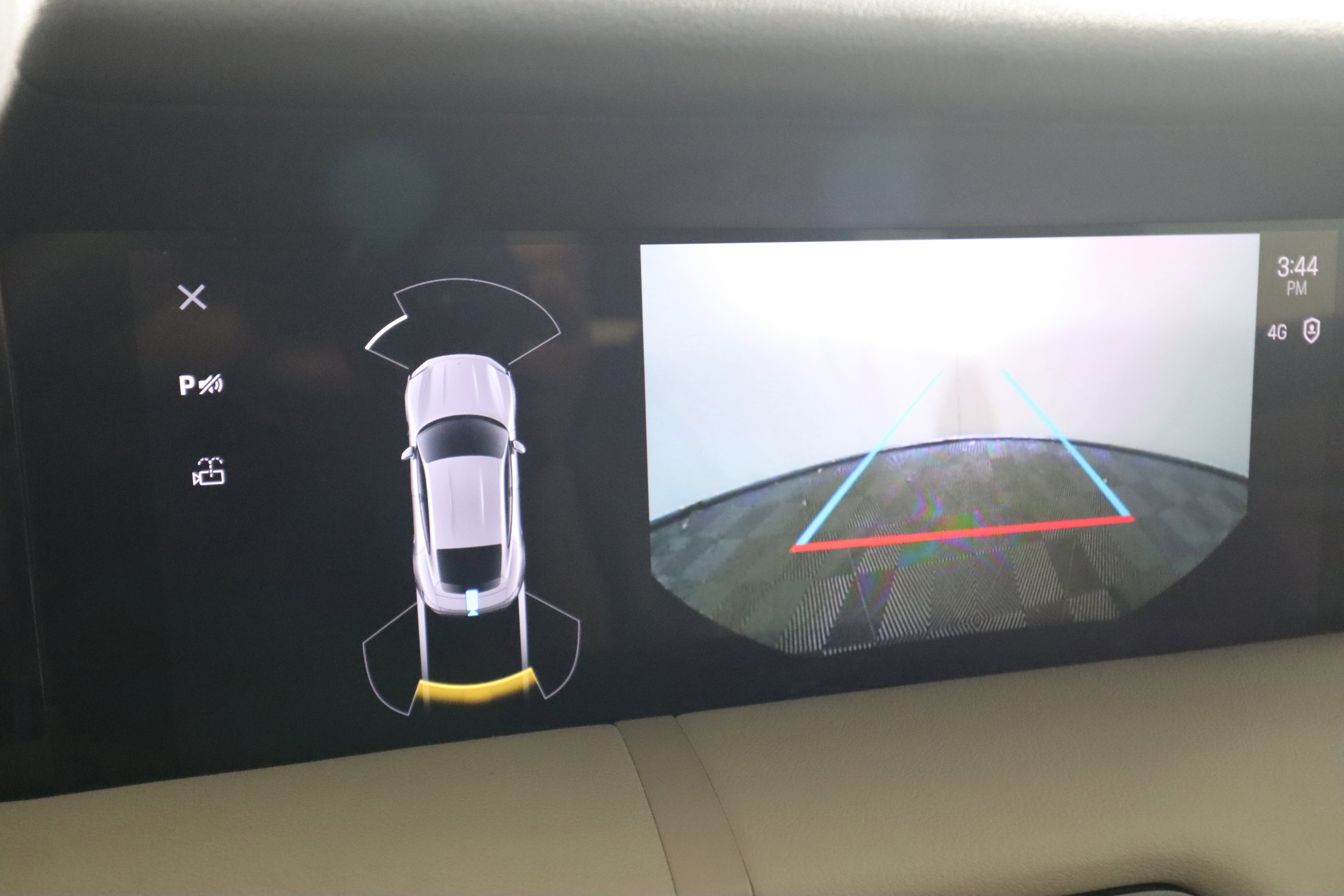 Certified 2025 Porsche Taycan image 24