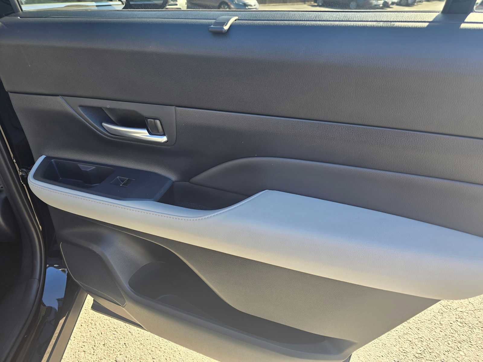 Used 2024 Toyota Grand Highlander Limited image 13