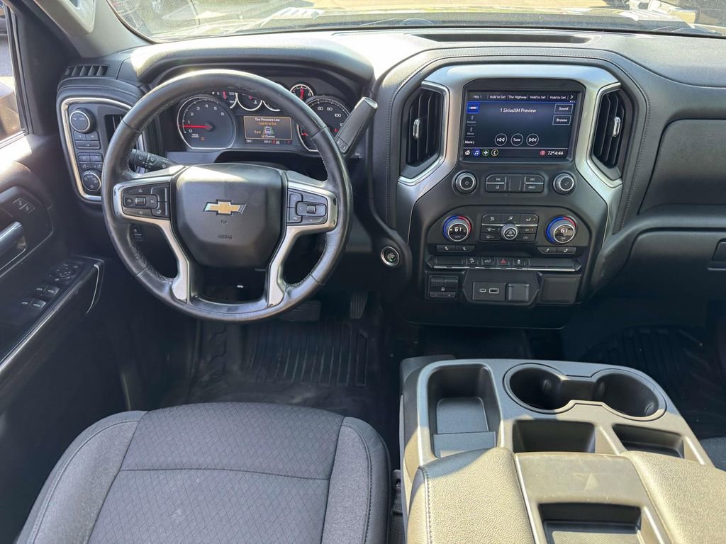 Used 2022 Chevrolet Silverado 3500 LT w/ Convenience Package AWD/4WD image 15