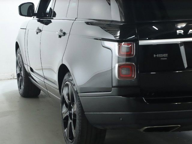 Used 2020 Land Rover Range Rover HSE image 42