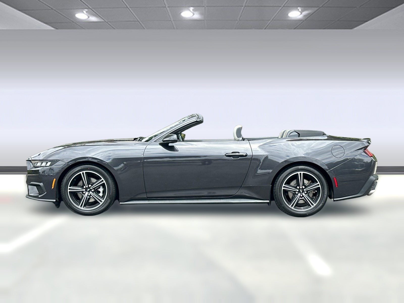 Used 2024 Ford Mustang Premium RWD image 2