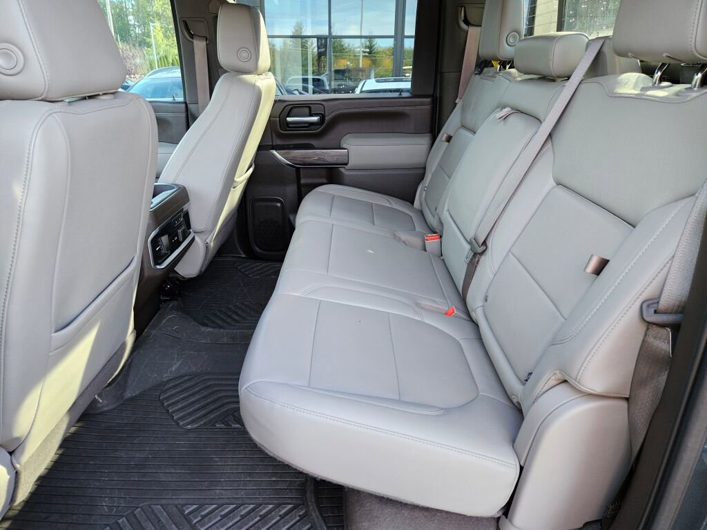 Used 2020 Chevrolet Silverado 3500 LTZ w/ LTZ Premium Package image 14