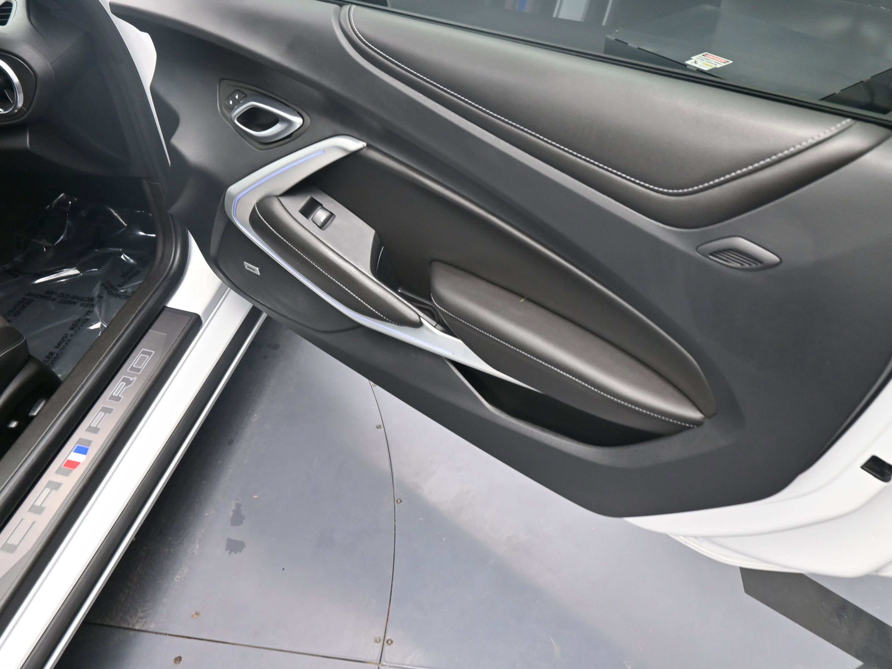 Used 2023 Chevrolet Camaro SS RWD image 19