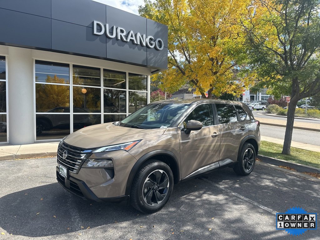 Used 2024 Nissan Rogue SV