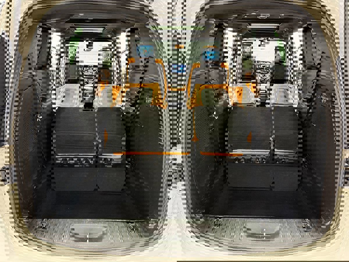 Used 2021 Chrysler Pacifica Pinnacle image 38