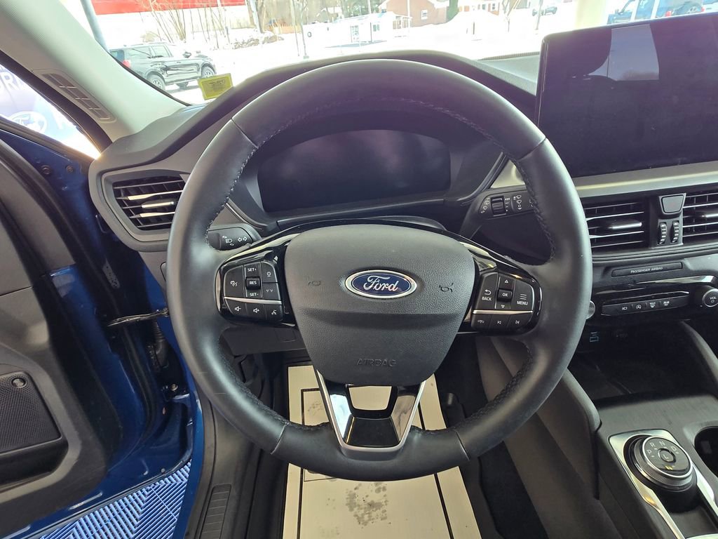Used 2023 Ford Escape Active w/ Tech Pack #2 image 16