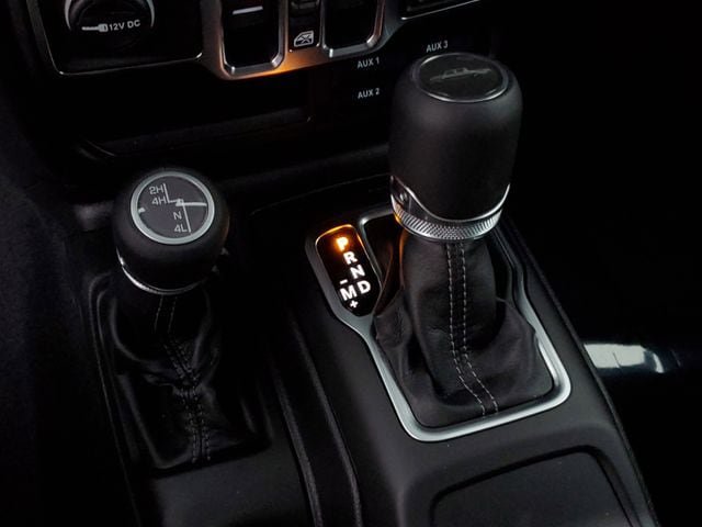 New 2026 Jeep Gladiator Sport AWD/4WD image 35