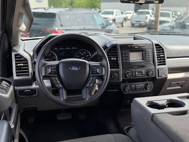 Used 2019 Ford F250 XLT AWD/4WD image 4