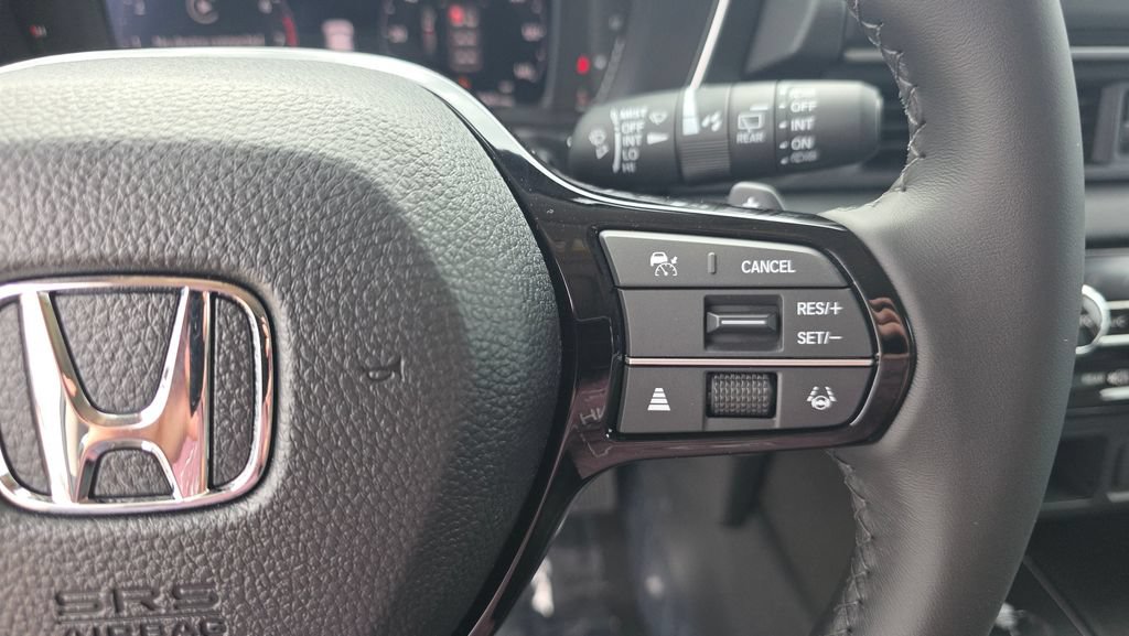 New 2026 Honda Pilot Touring image 15