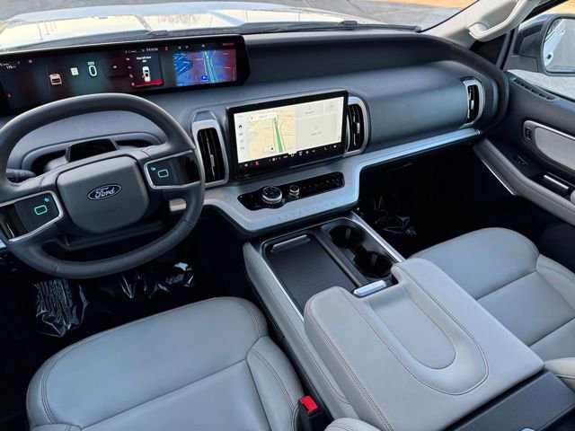 Certified 2025 Ford Expedition Max Active AWD/4WD image 6